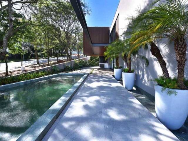 #8 - Casa para Venda em Santana de Parnaíba - SP