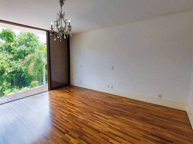 Casa para Venda em Barueri - 5