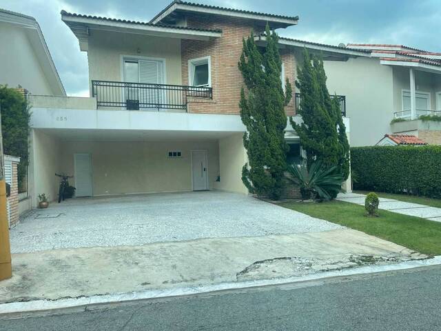 #27 - Casa para Locação em Santana de Parnaíba - SP