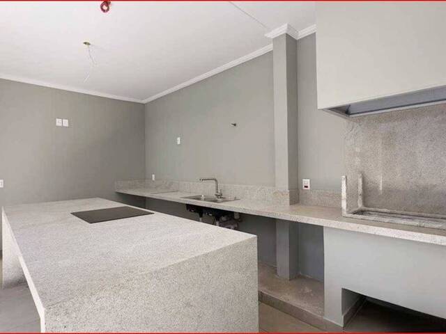 Casa para Venda em São Paulo - 4